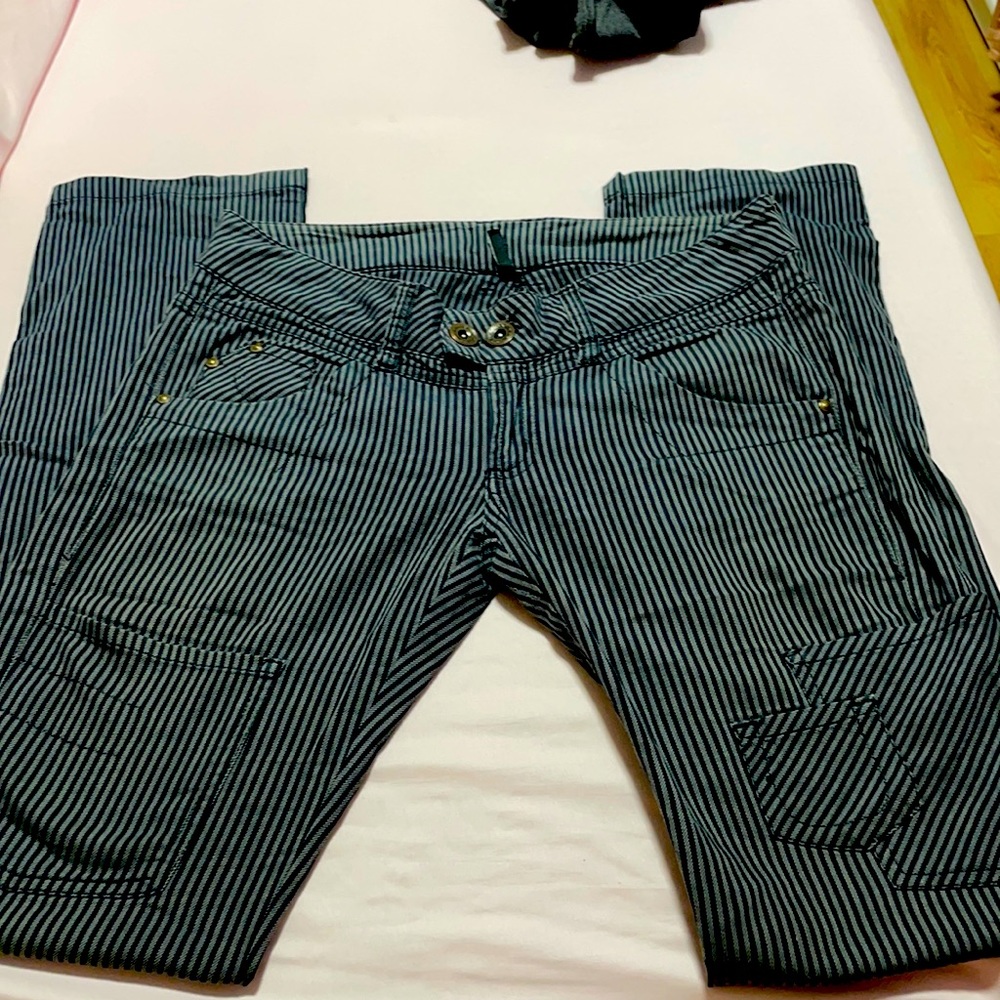 Stripes Pants